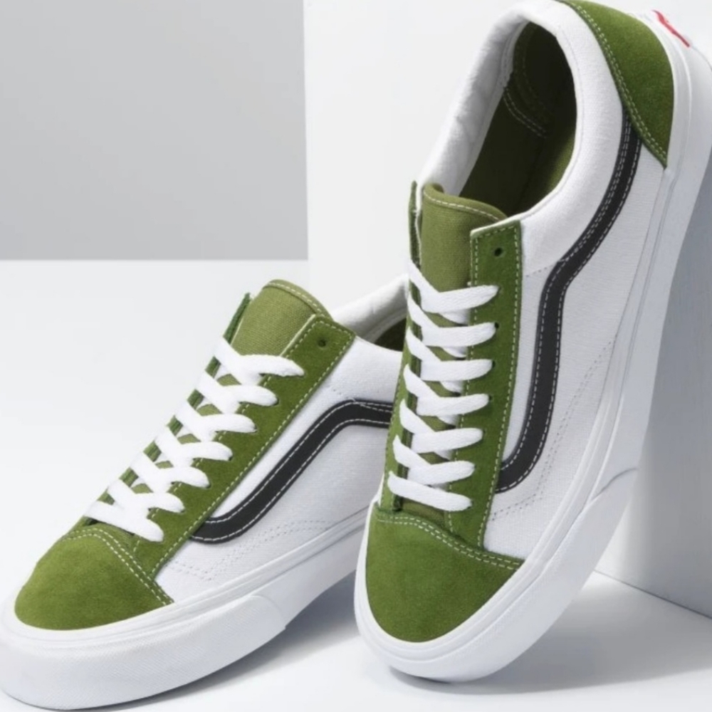 Retro sport Vans in Calla green and true white